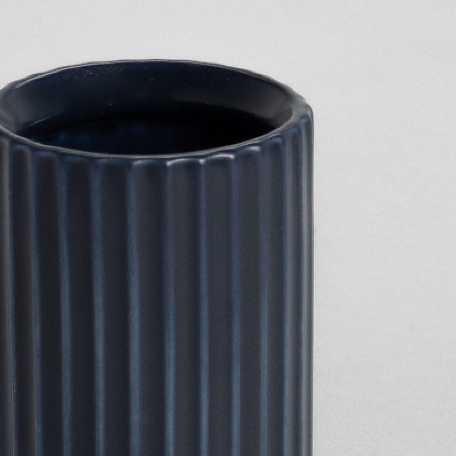 Short Bud Vase